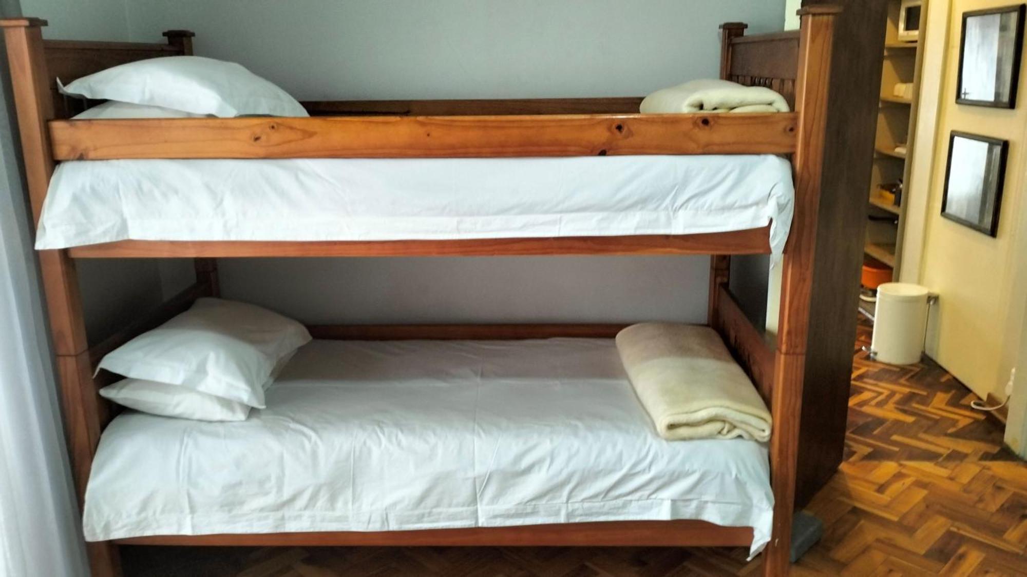 Anri Guesthouse 블룸폰테인 외부 사진