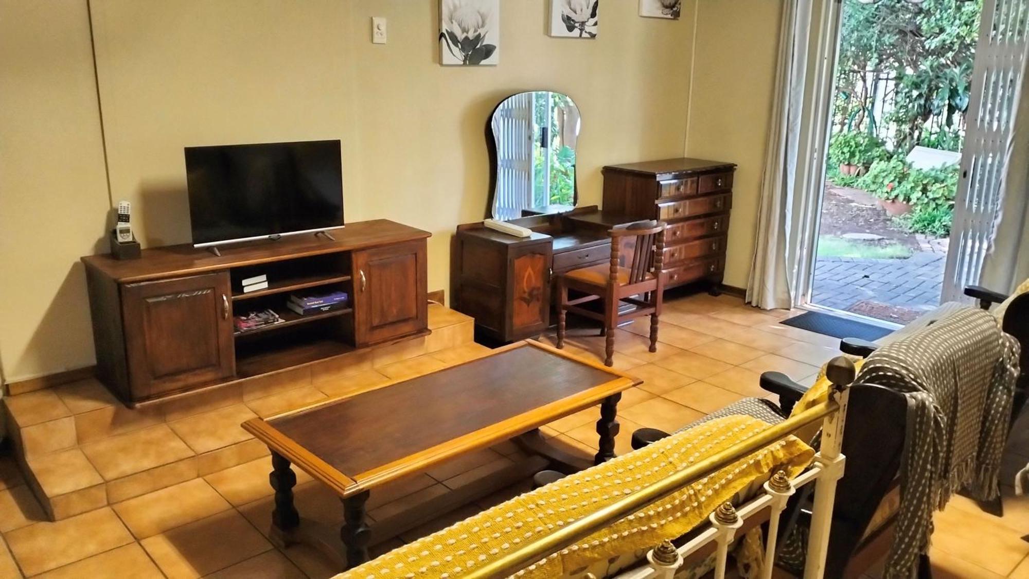 Anri Guesthouse 블룸폰테인 외부 사진