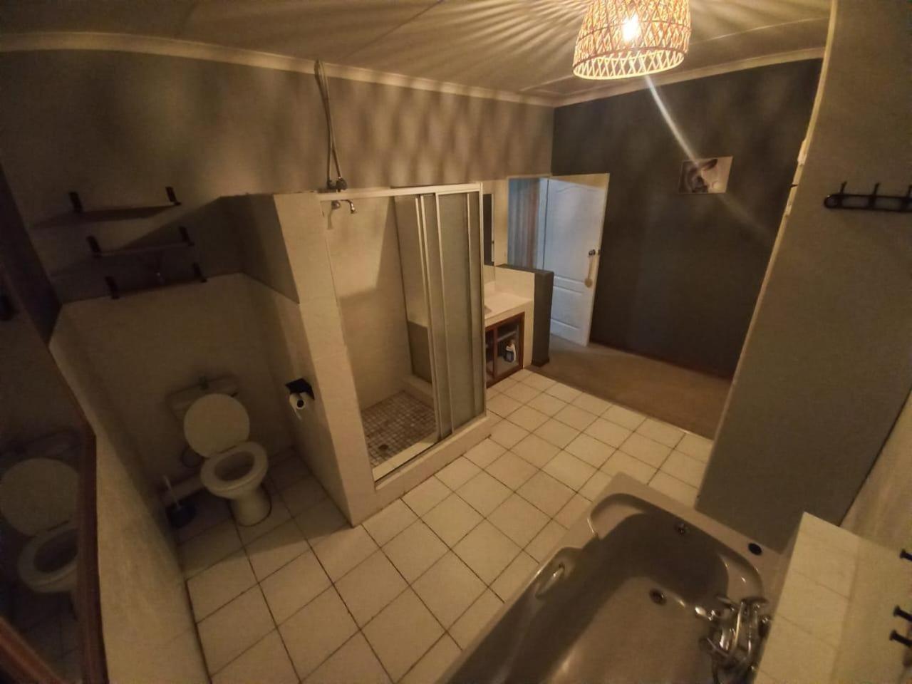 Anri Guesthouse 블룸폰테인 외부 사진