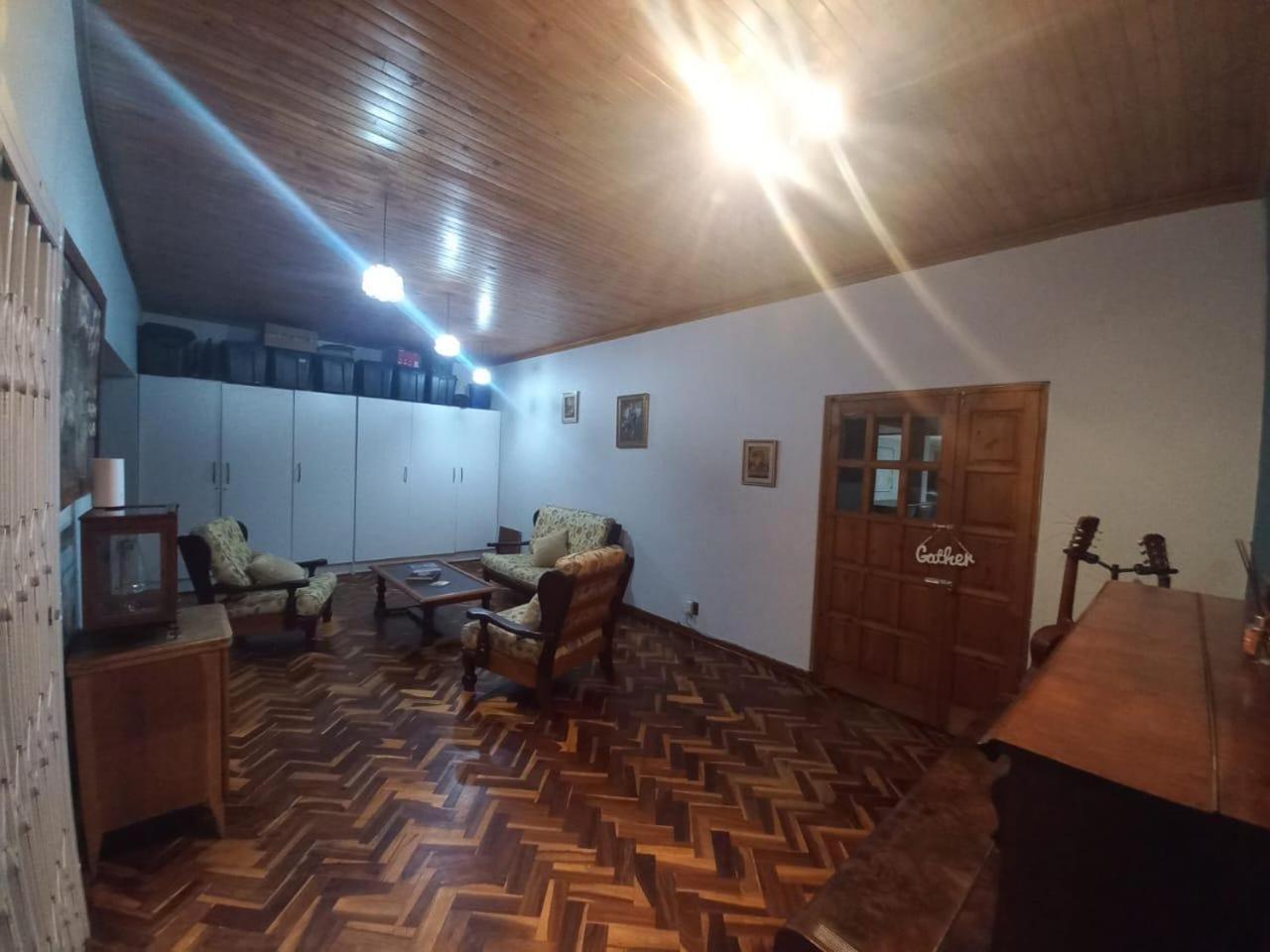 Anri Guesthouse 블룸폰테인 외부 사진